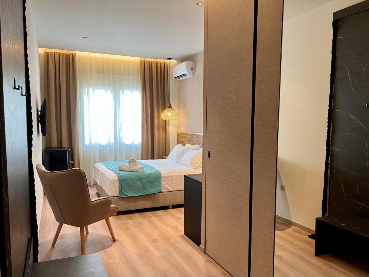 G&W Luxury Rooms Aten Exteriör bild