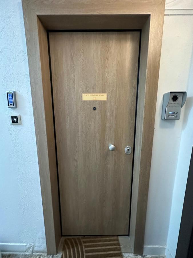 G&W Luxury Rooms Aten Exteriör bild