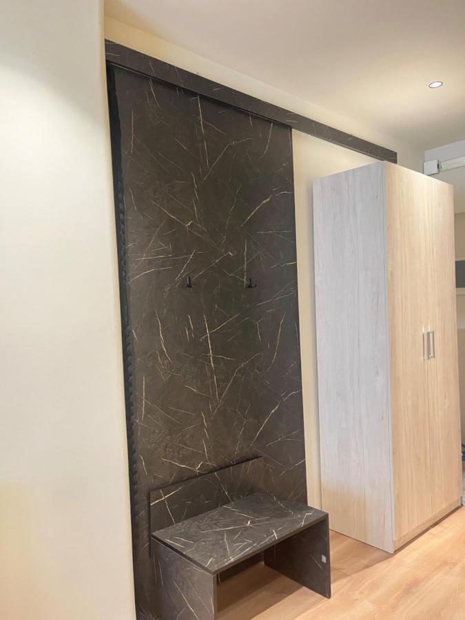 G&W Luxury Rooms Aten Exteriör bild